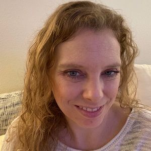 Meet your Posher, Charlene